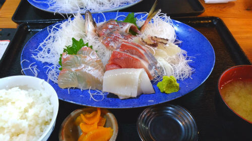 福浦漁港みなと食堂の地魚刺し身定食｜ダイビングショップアリエス